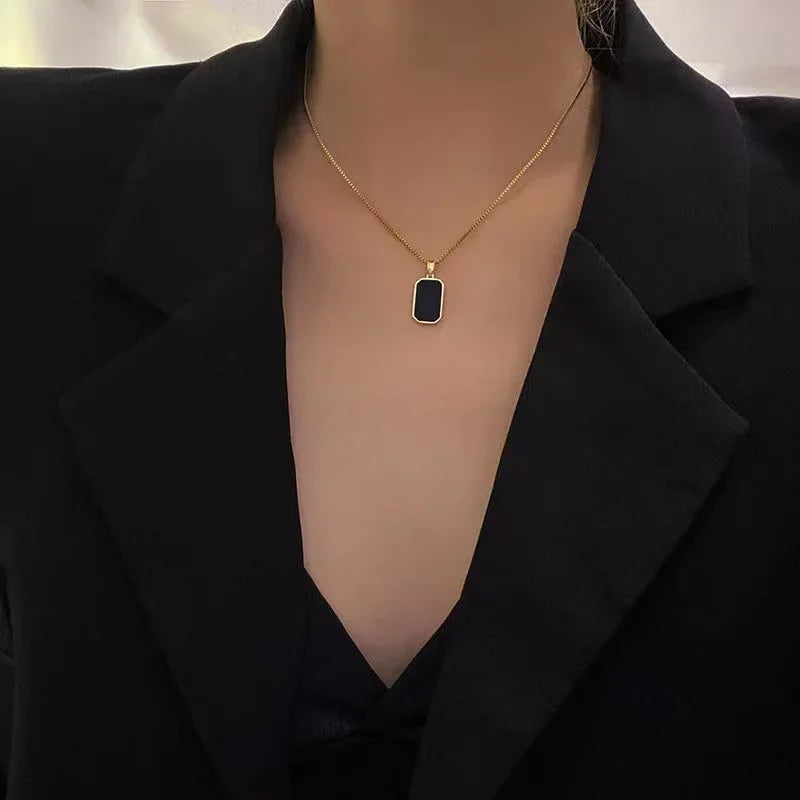 Square Pendant Choker Necklace