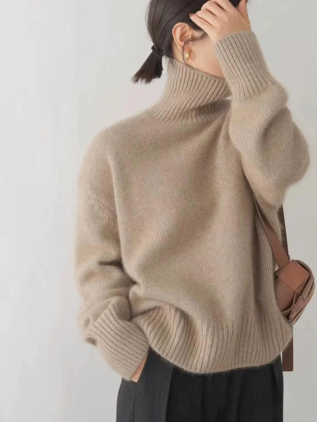 Women’s Cashmere Sweater